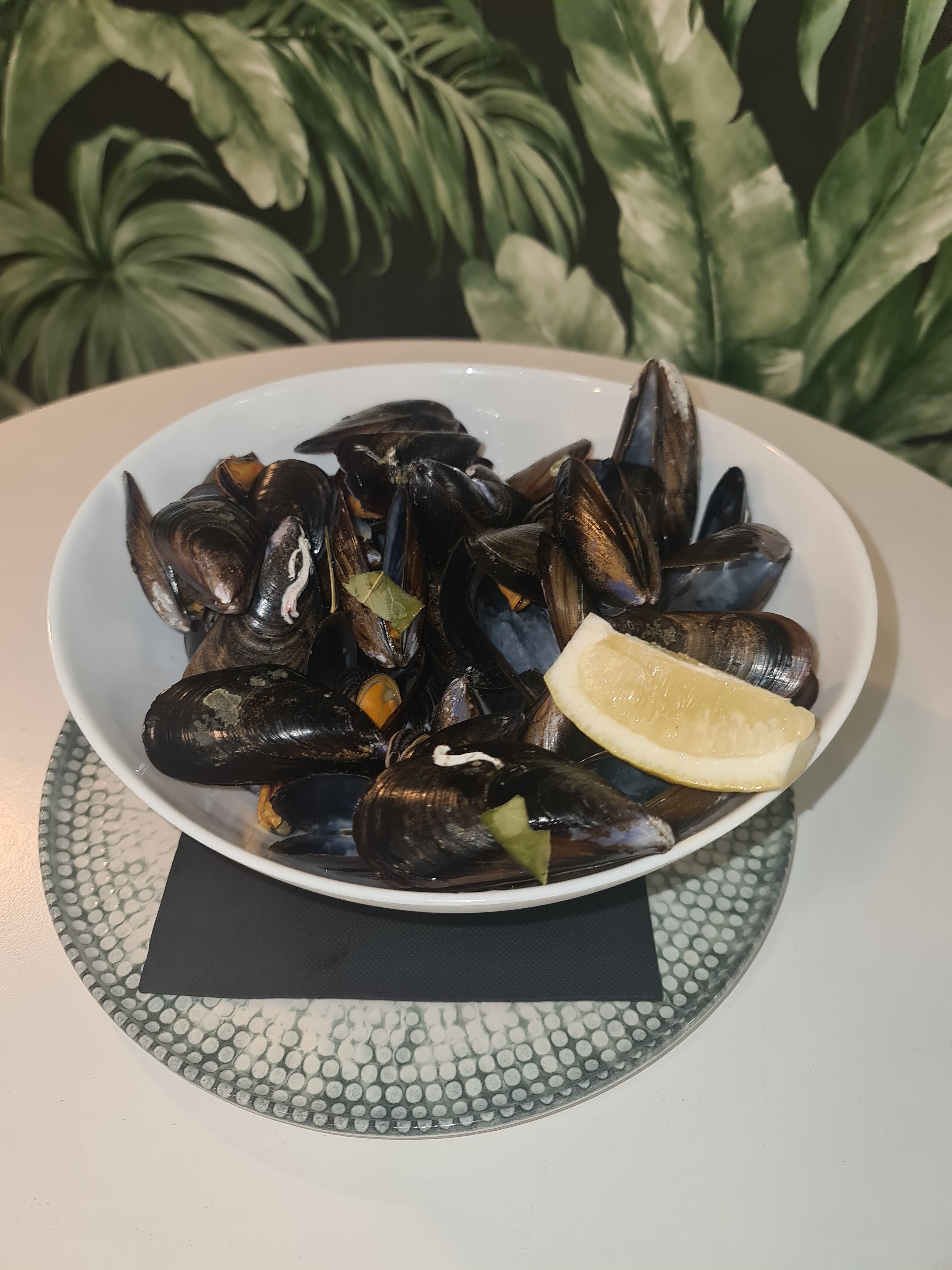 Steamed Mussels